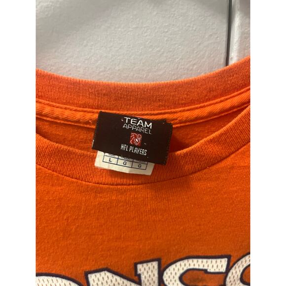 Peyton Manning Denver broncos tshirt- size Large-Preowned - Picture 3 of 3